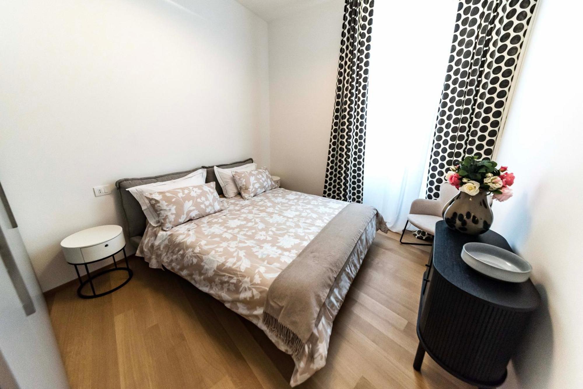 Dream Suites Milano San Babila Exterior foto